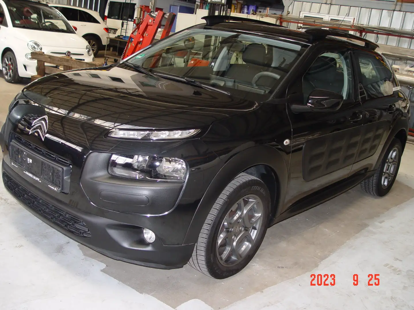 Citroen C4 Cactus Selection Noir - 2