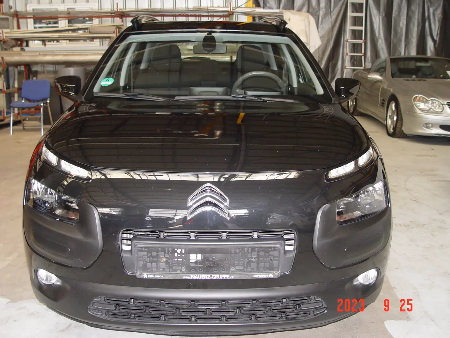 Citroen C4 Cactus Selection Negro - 1