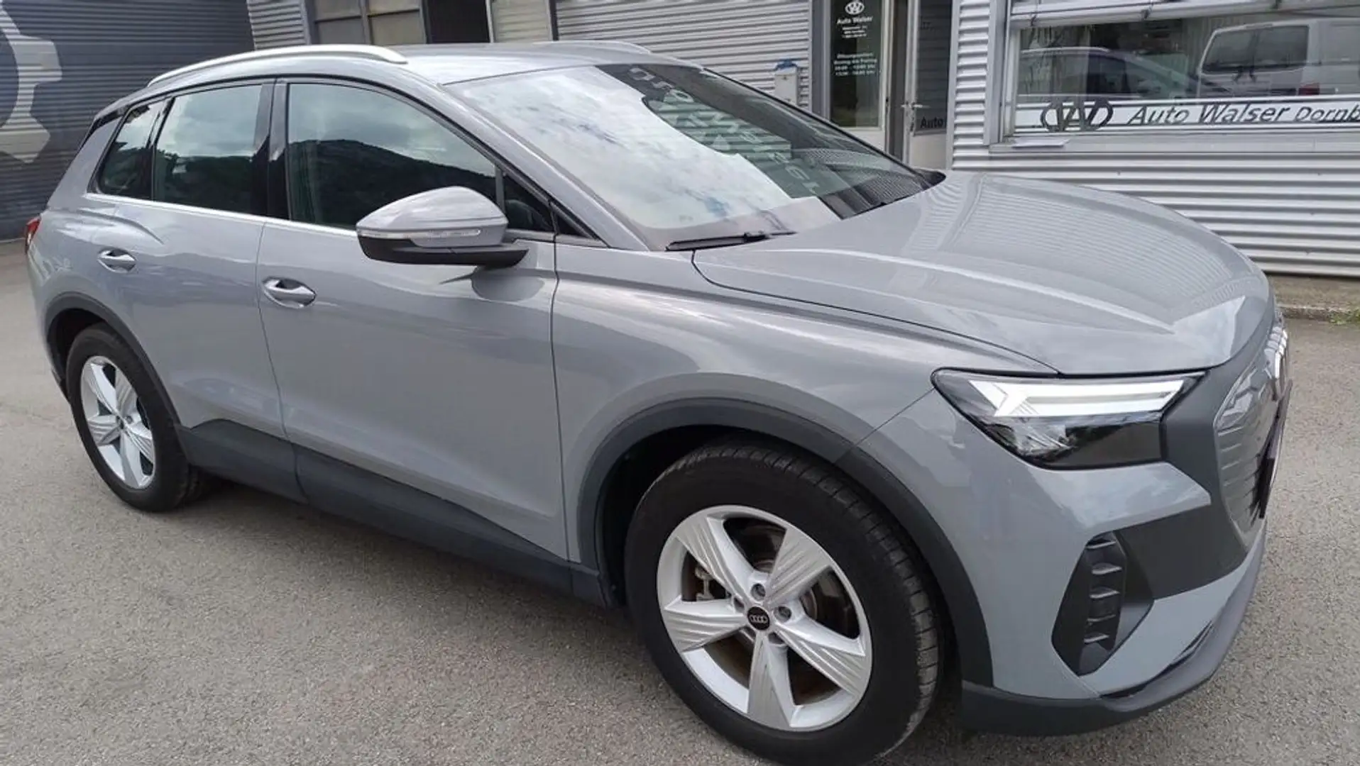 Audi Q4 e-tron Q4 35 e-tron Gris - 2