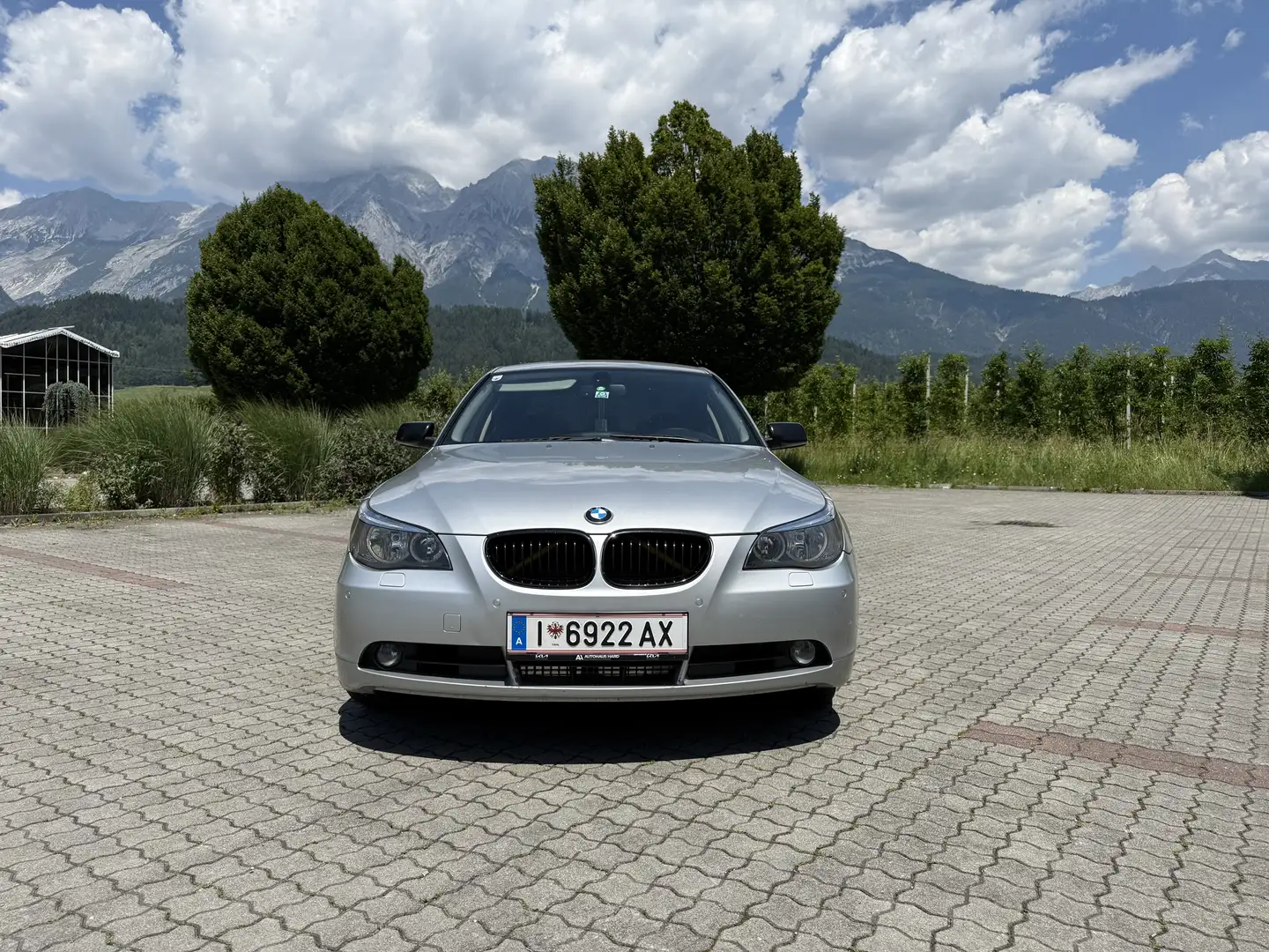 BMW 525 525D Silber - 2