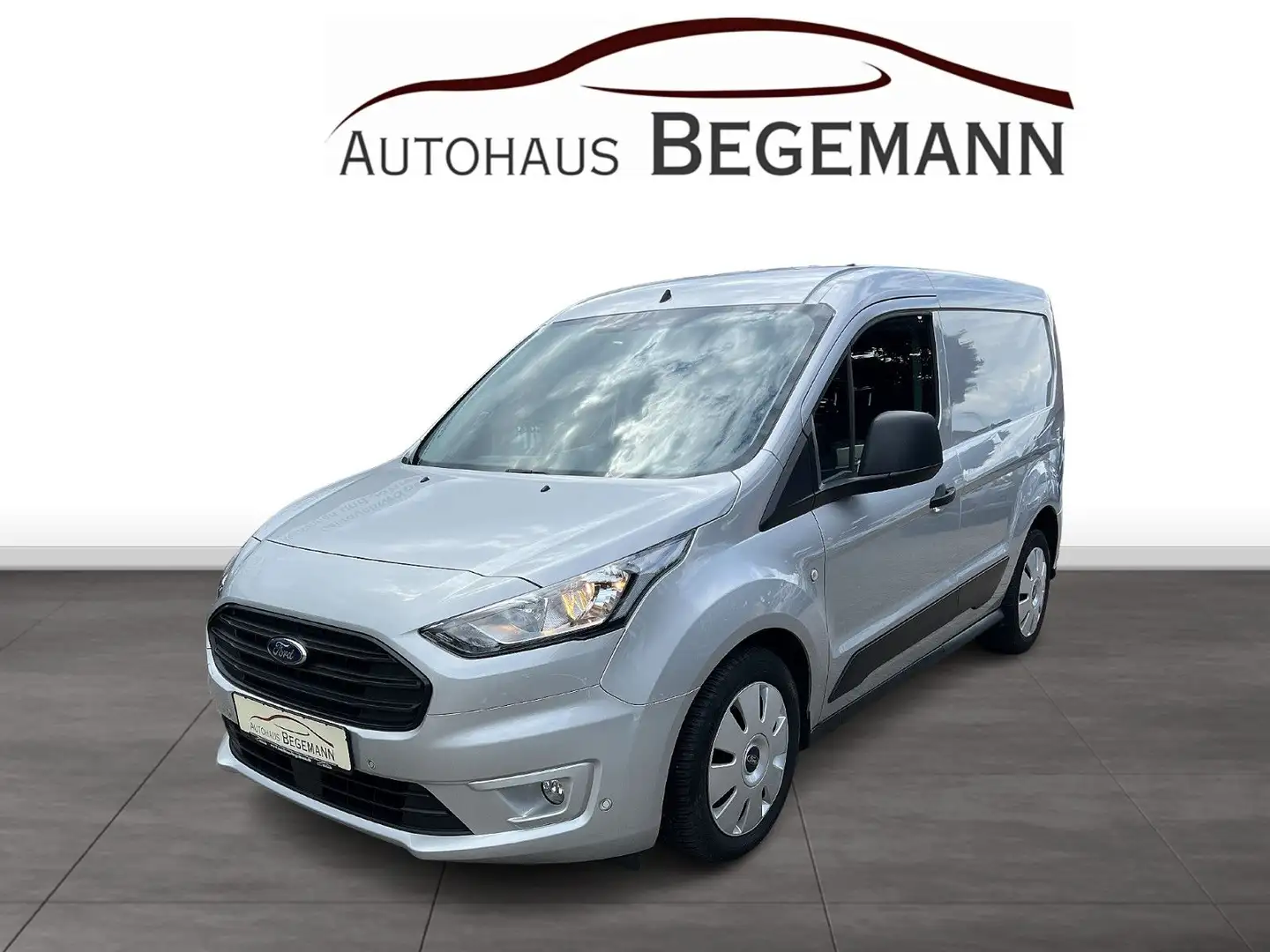 Ford Transit Connect 1.5d Aut. Trend SHZ PDC Kamera Silber - 1