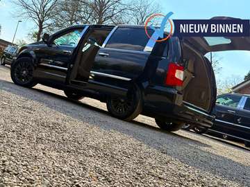 3.6 V6 LIMITED S BLACK 3xTV/DVD/STOELVERW.