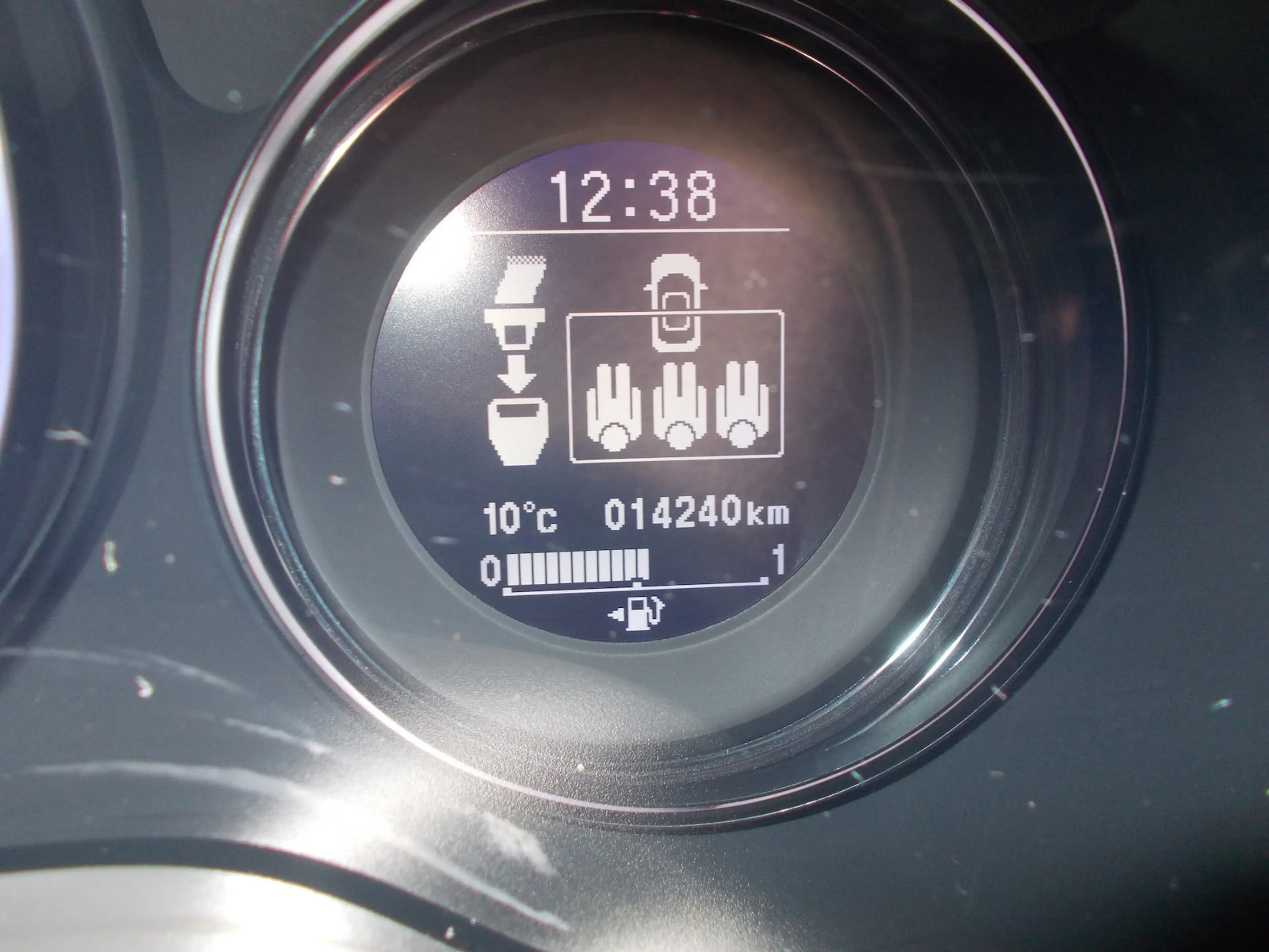 Honda HR-V 1,5 i-VTEC Elegance — photo 12