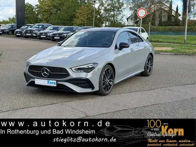 Mercedes-Benz CLA 200