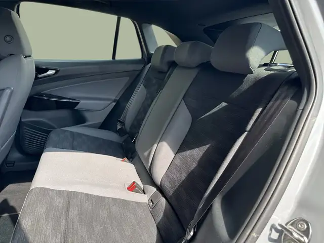 Volkswagen Id.4 view 10