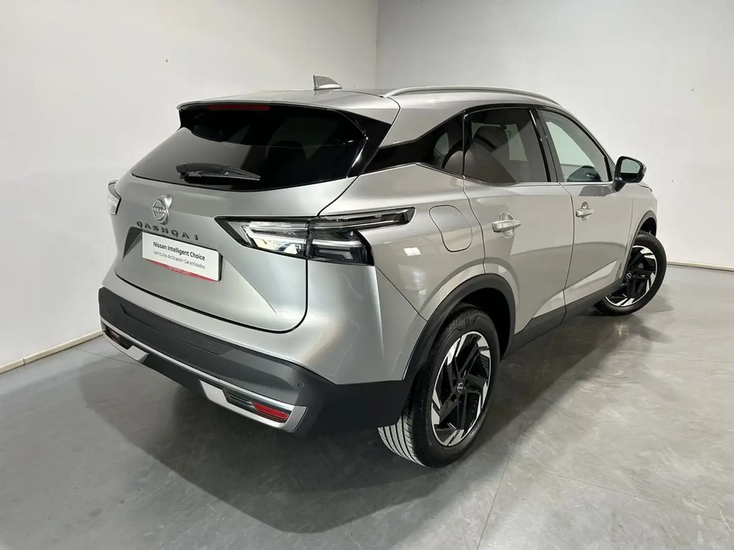 Nissan Qashqai DIG-T 158cv CVT N-Connecta Plateado - 2