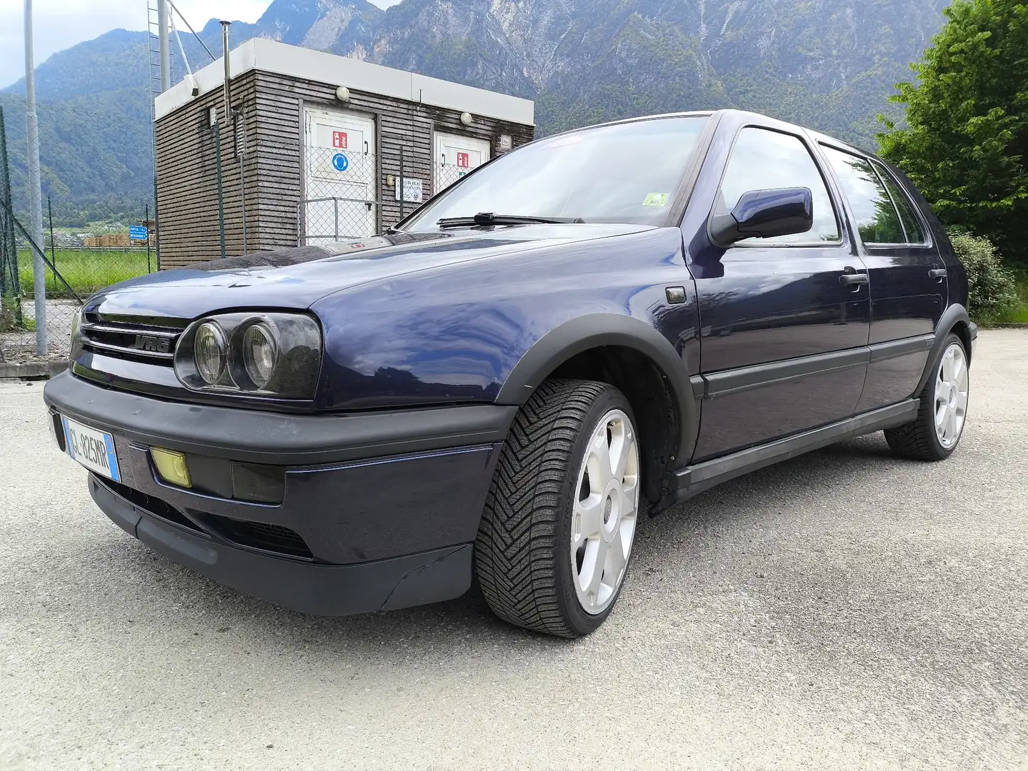 Volkswagen Golf 5p 2.8 VR6 cat. - 2