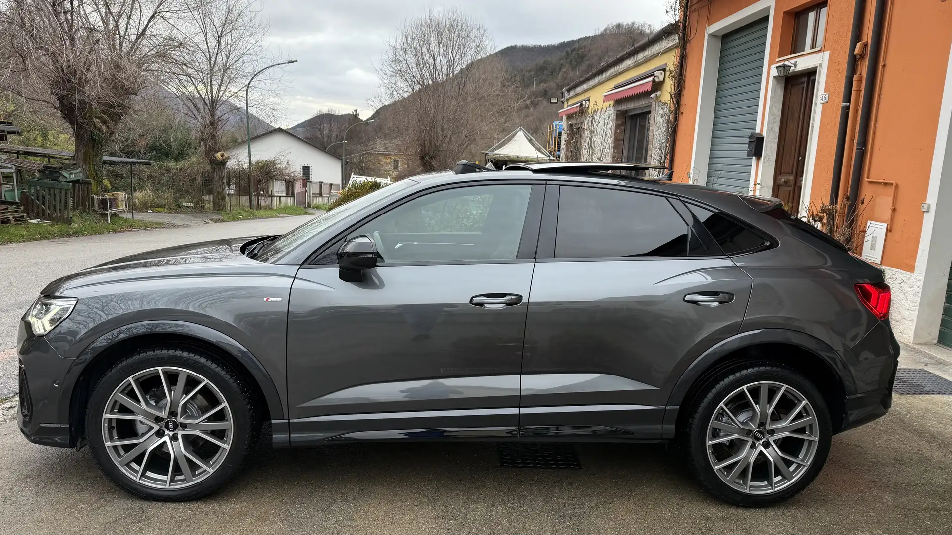 Audi Q3 Sportback 35 2.0 tdi S line edition s-tronic Tetto - 2