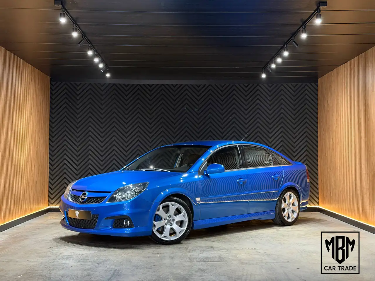 OPEL VECTRA OPC 2.8 V6 TURBO 280ch - SIÈGES RECARO CUIR CHAUFFANTS - GPS - RADARS AVANT/ARRIÈRE - CLIM BIZONE