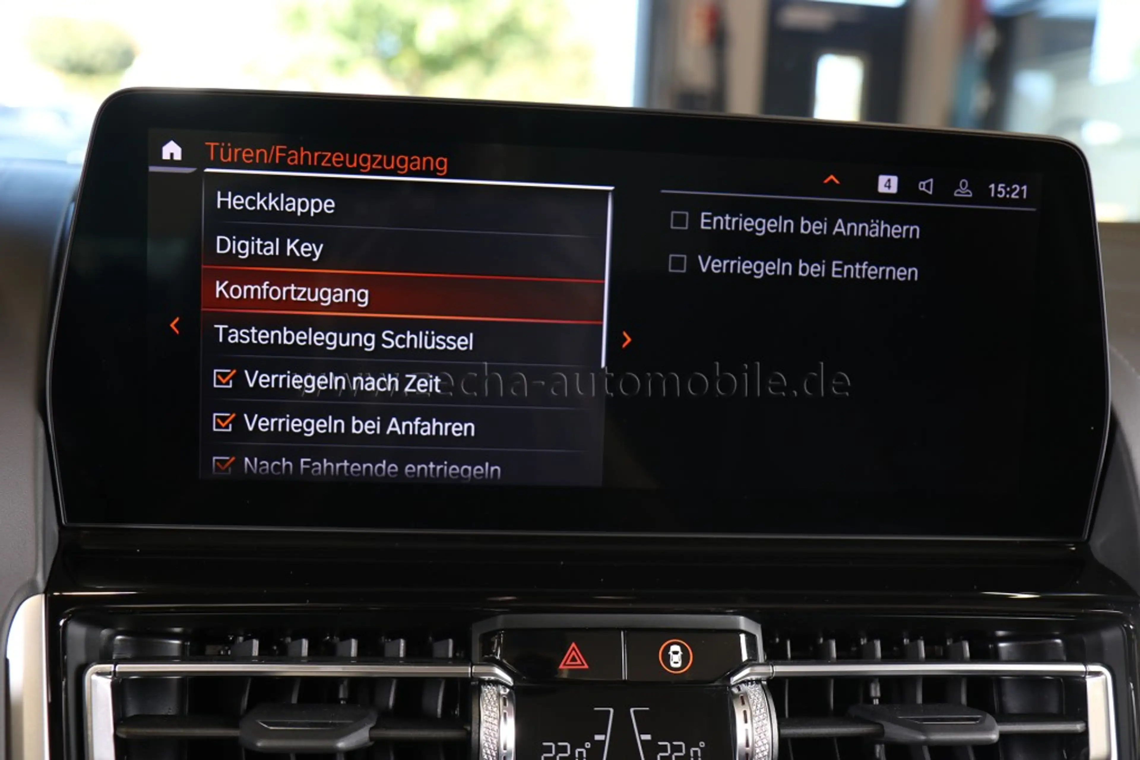 BMW 840 i Cabrio M-SportPRO.Sitzbel.ACC.Laser.360° — photo 18