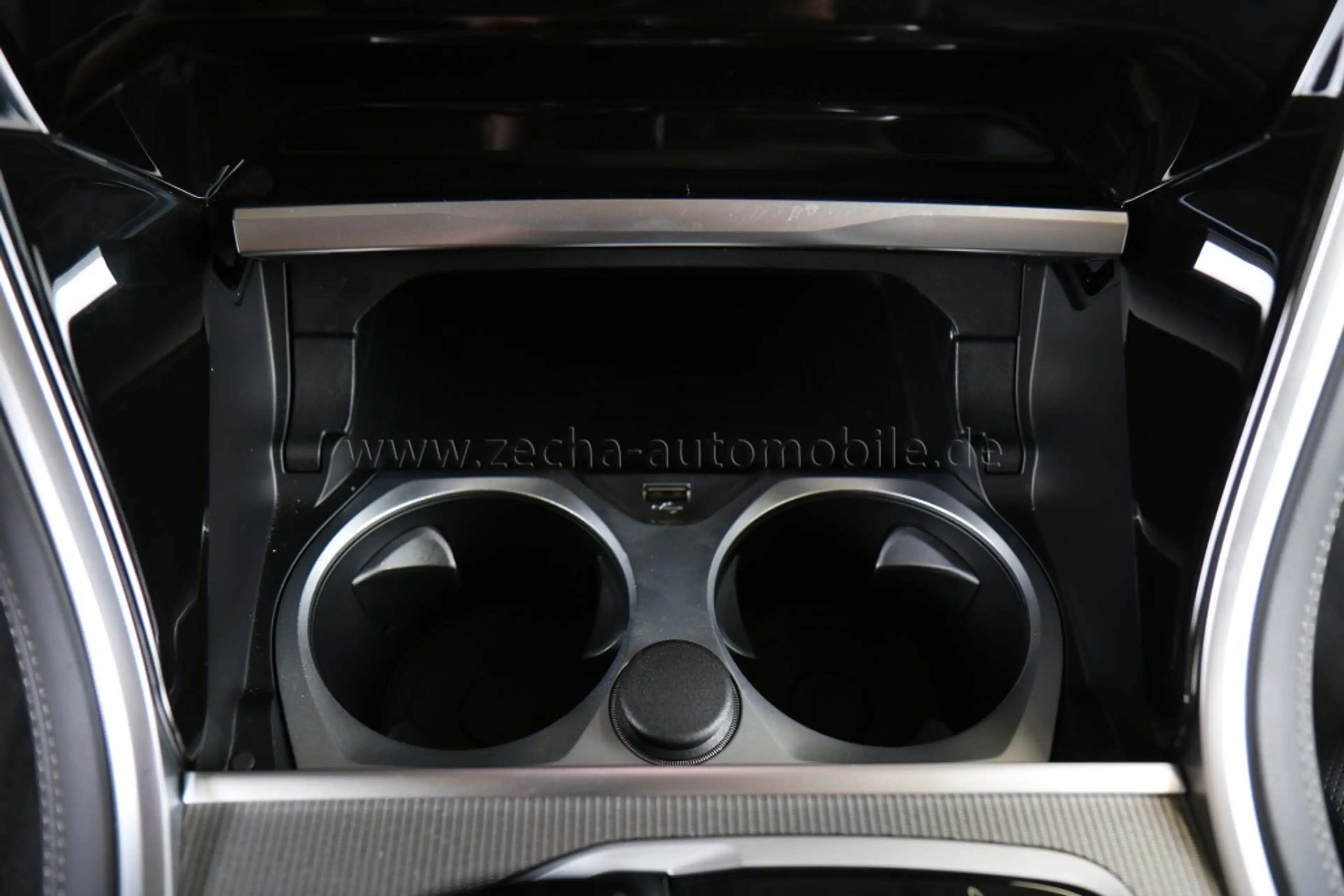 BMW 840 i Cabrio M-SportPRO.Sitzbel.ACC.Laser.360° — photo 11