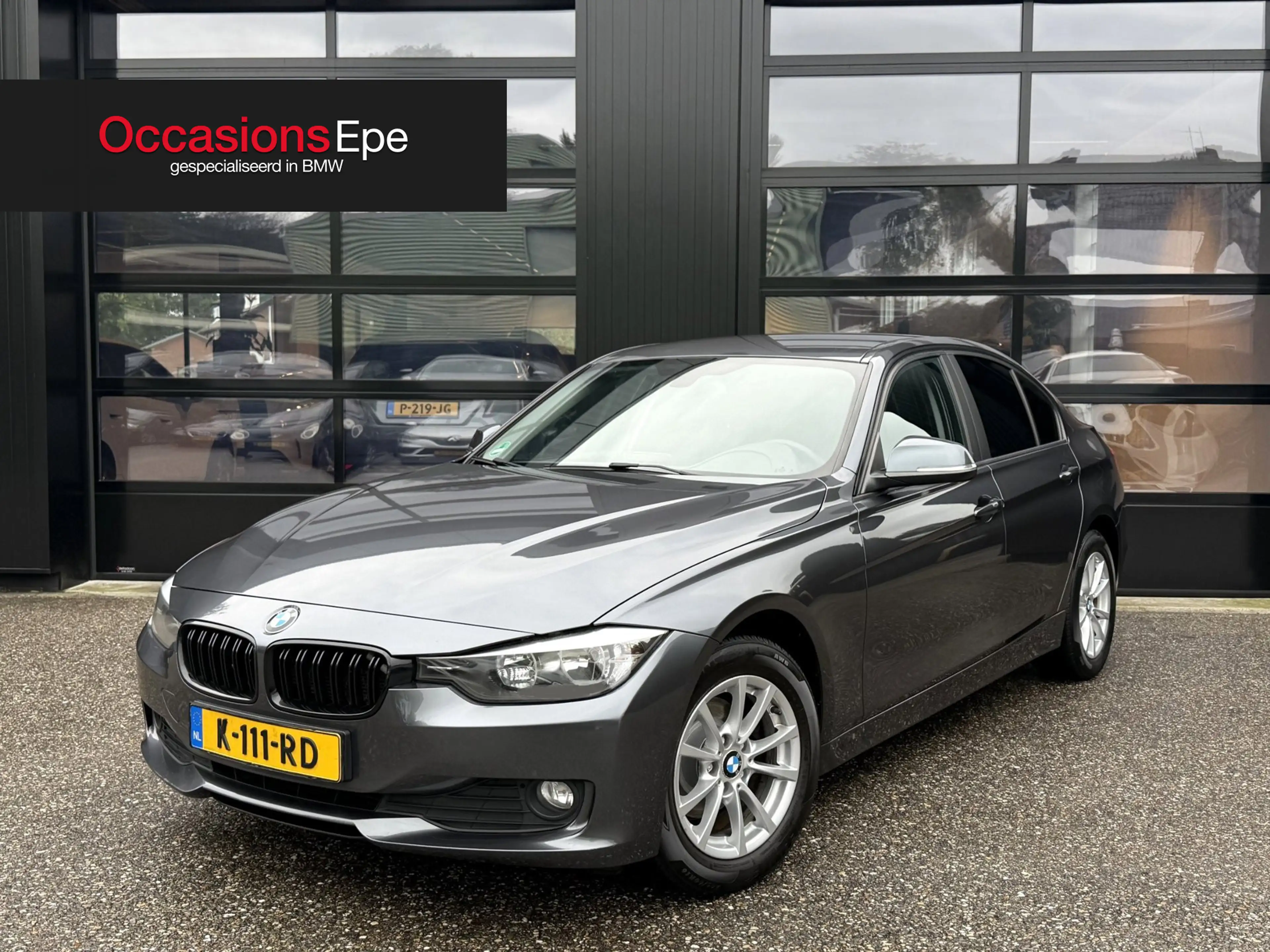 BMW 316 3-Serie 316D Business Edition Navi Leer 2015