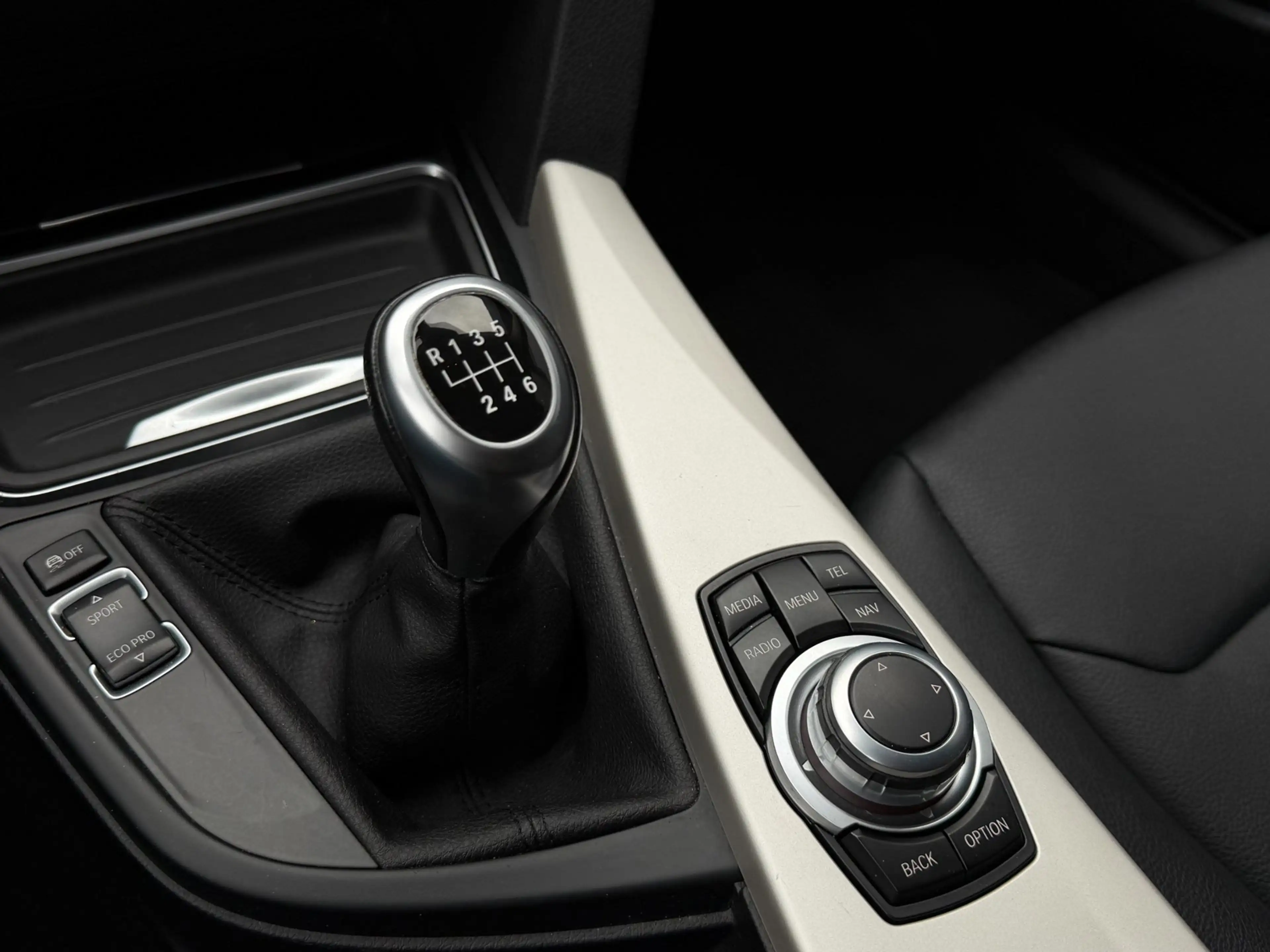 BMW 316 3-Serie 316D Business Edition Navi Leer 2015 — photo 10
