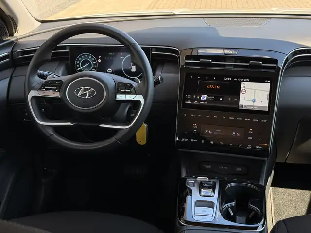 Hyundai Tucson view 16