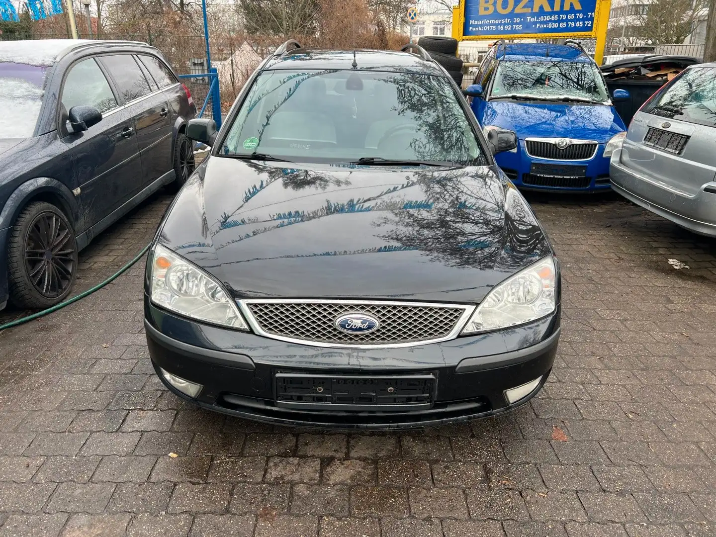 Ford Mondeo 1.8 SCI Trend Tüv Neu 01.2027 ALLWETTER. Siyah - 2