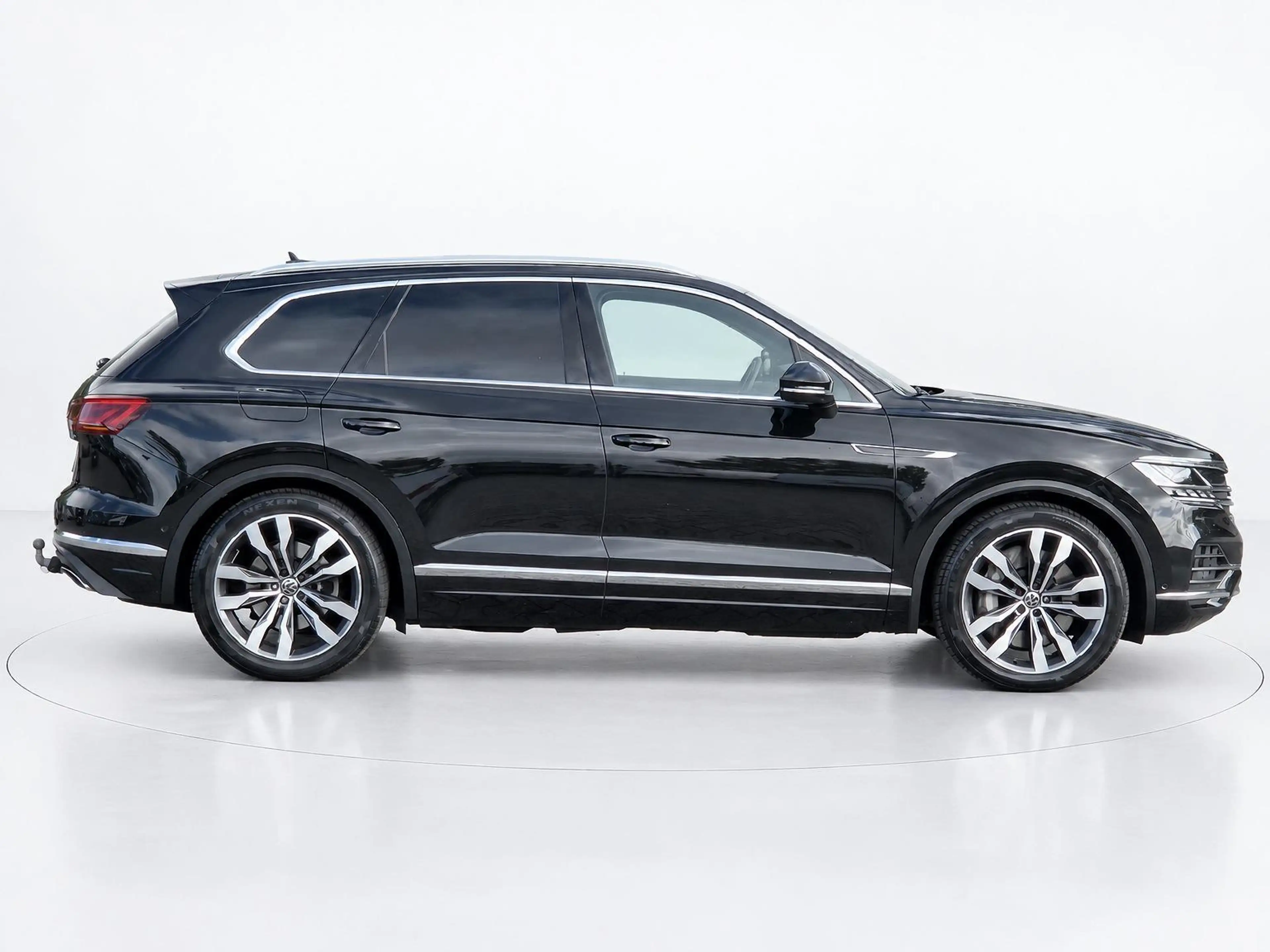 Volkswagen Touareg 3.0 TSi eHybrid 4MOTION PHEV LUCHTVERING TREKHAAK — photo 38