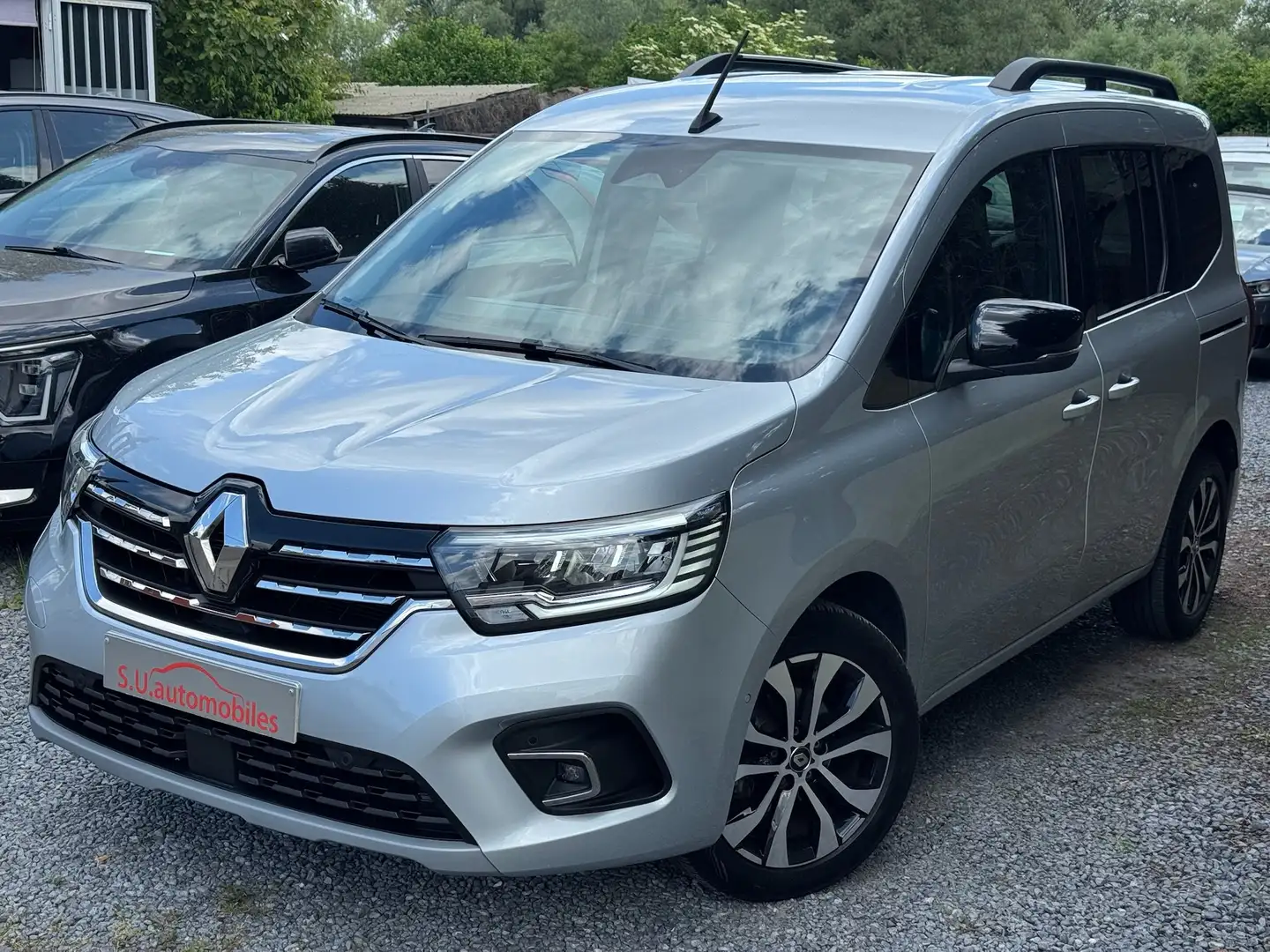 Renault Kangoo 1.5dCi Techno Navi/Semi-Cuir/Parkassist/Jante/GAR1 Argent - 1