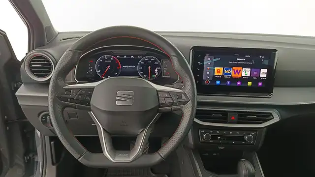 Seat Arona view 14