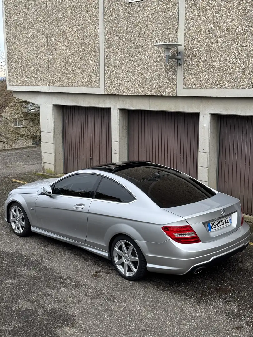 Mercedes-Benz C 220 Classe Coupé CDI BlueEfficiency Executive A - 2