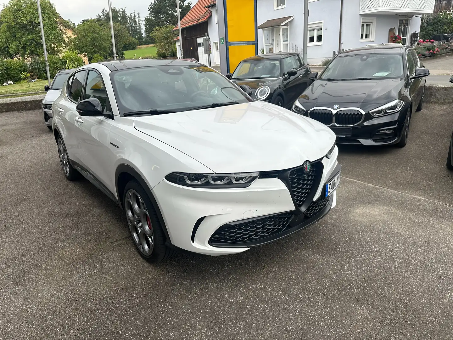 Alfa Romeo Tonale Veloce Plug-In-Hybrid AWD Panoramaglasdach 20"Rad Wit - 2