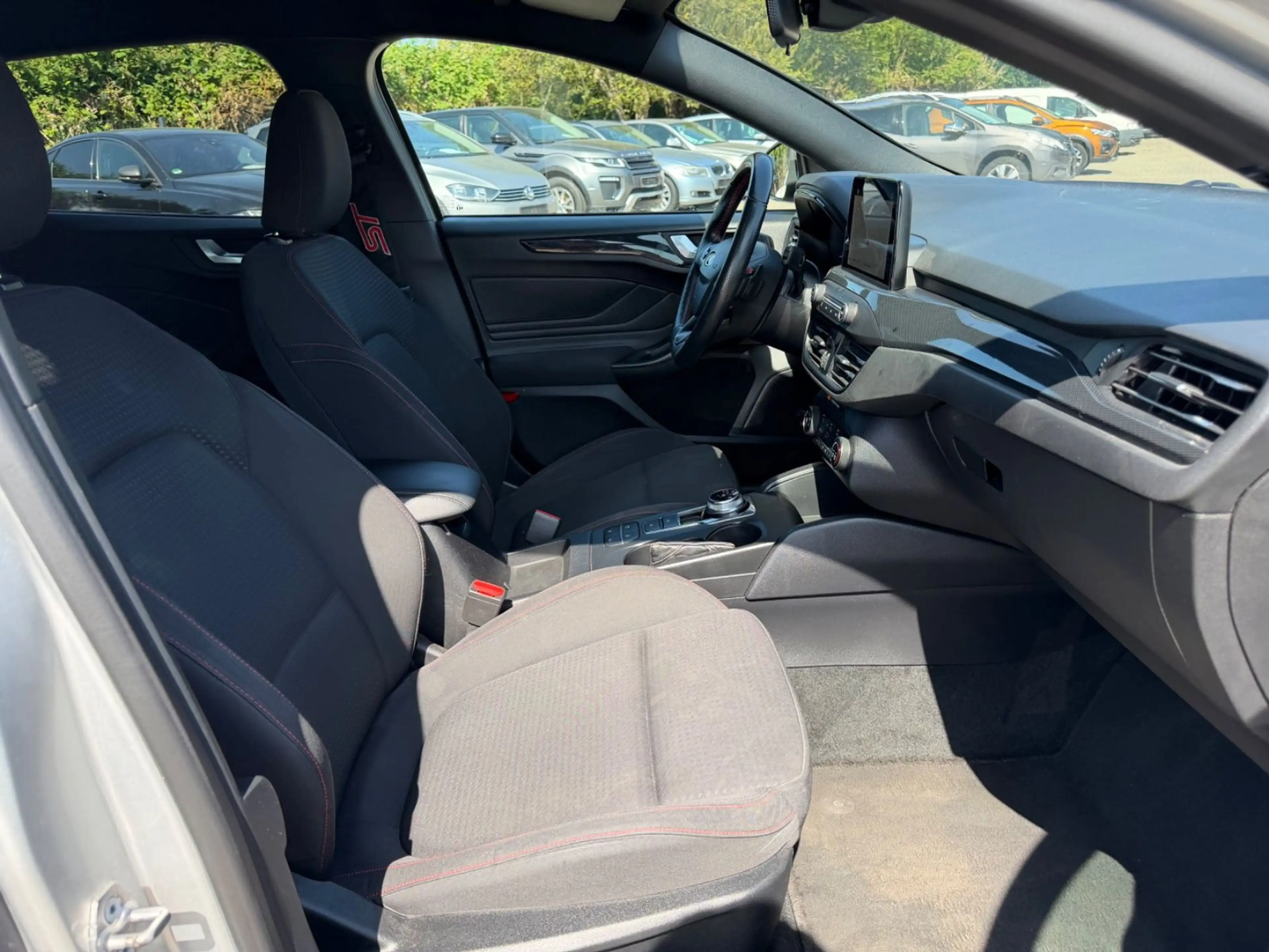 Ford Focus Turnier ST-Line/EURO6/TEMPO/LED/NAVI/KLIMA — photo 15