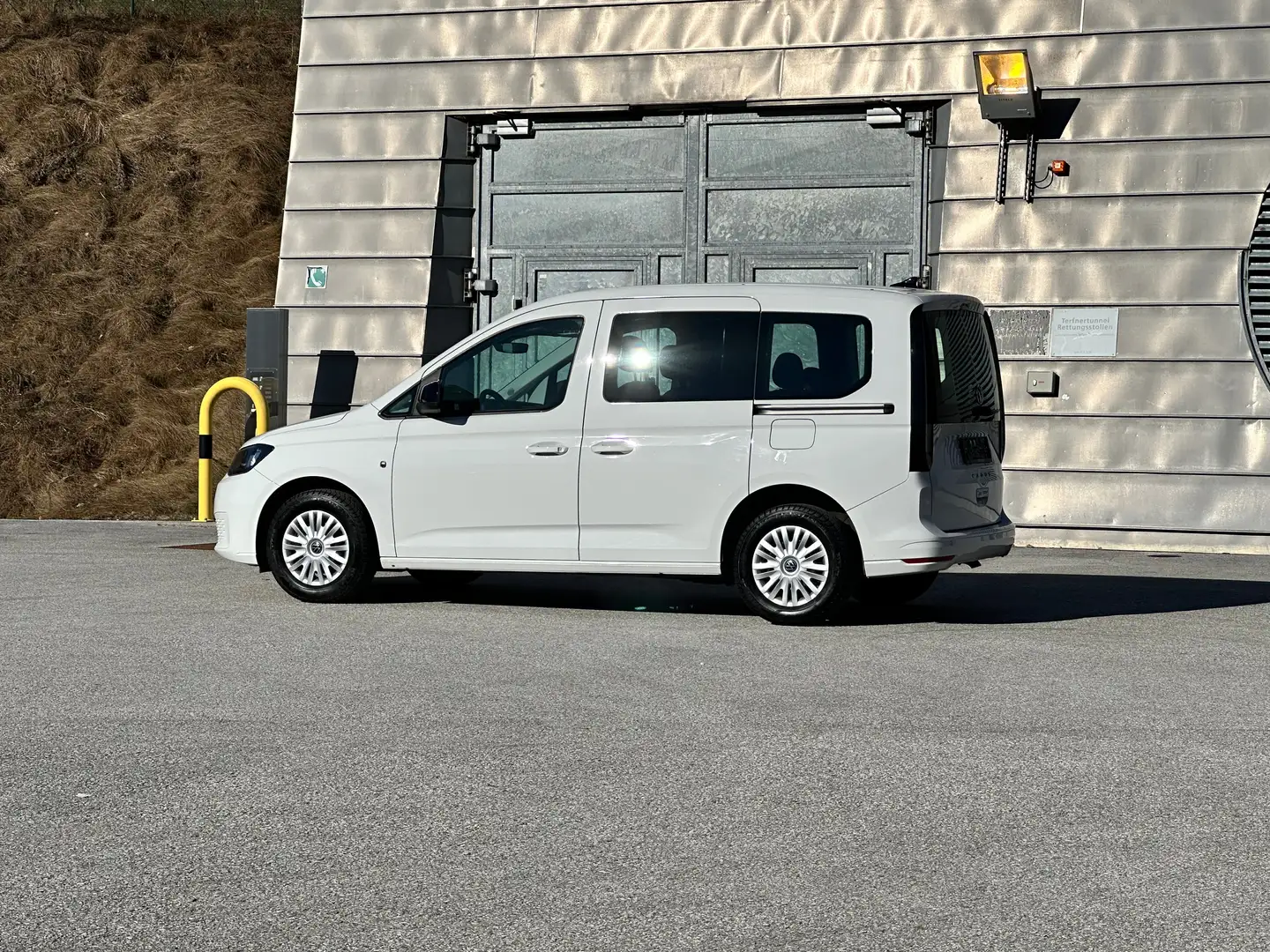 Volkswagen Caddy Kombi 5 Sitzer / Diesel / Klima / Euro 6 ... Weiß - 2