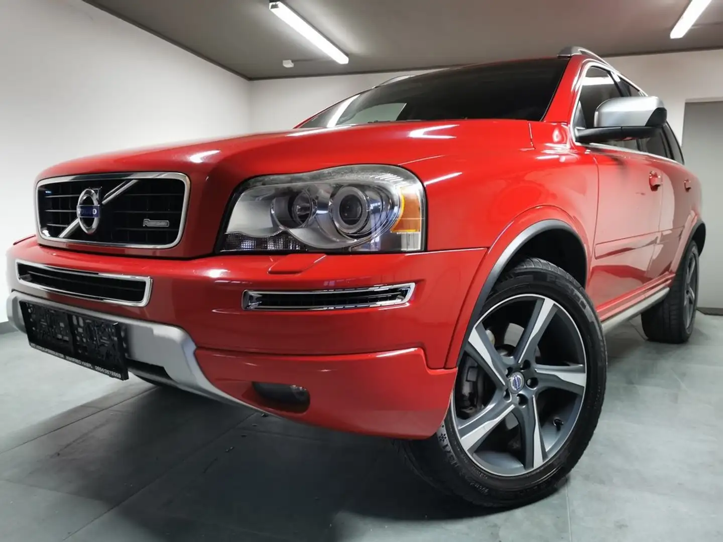 Volvo XC90 Allrad,5 Zylinder,R-Design,el.SD,Alu 19 Zoll,Leder Rot - 2