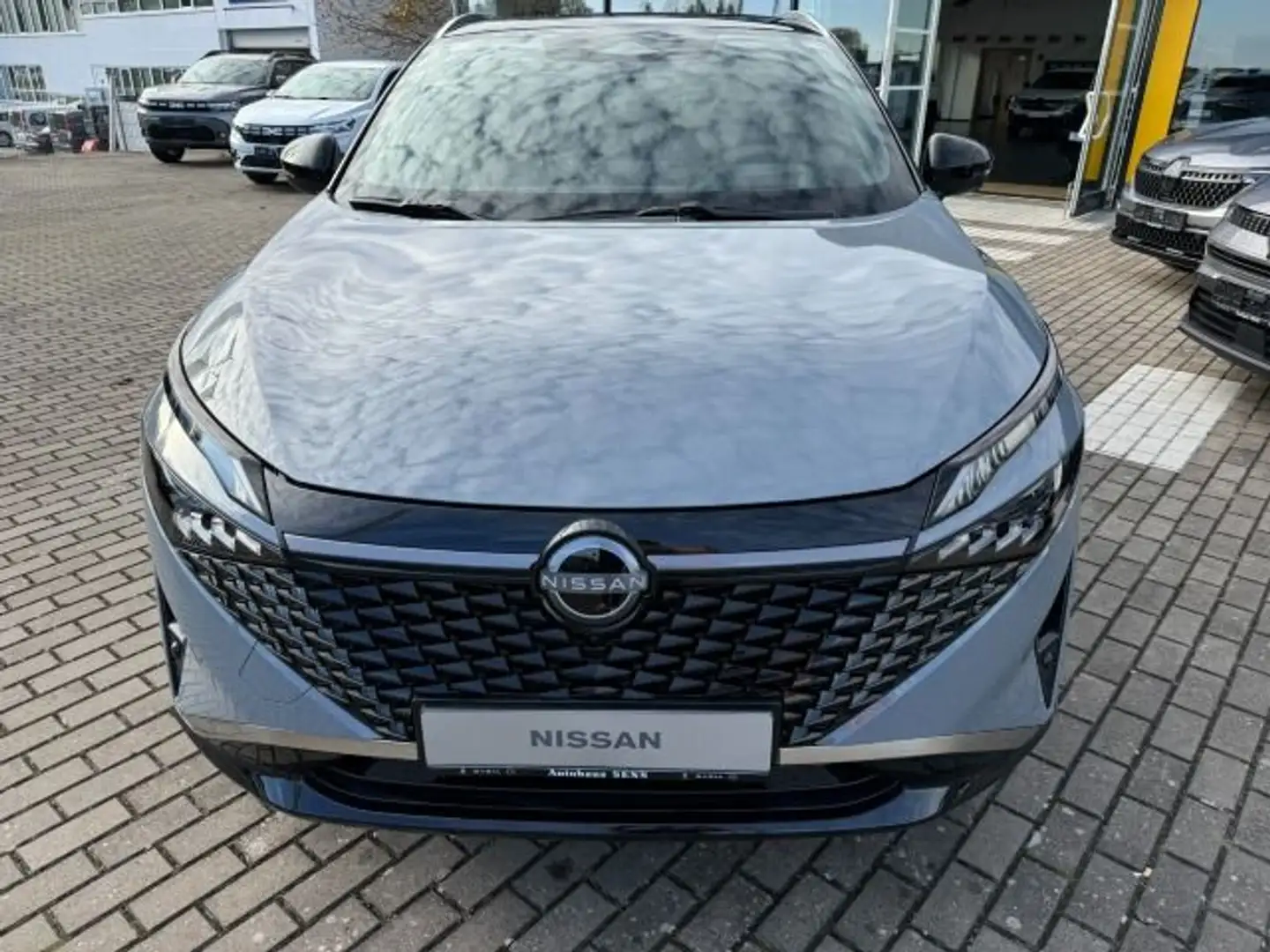 Nissan Qashqai QASHQAI 1.3 TEKNA + 158 PS  Xtronic Schwarz - 2