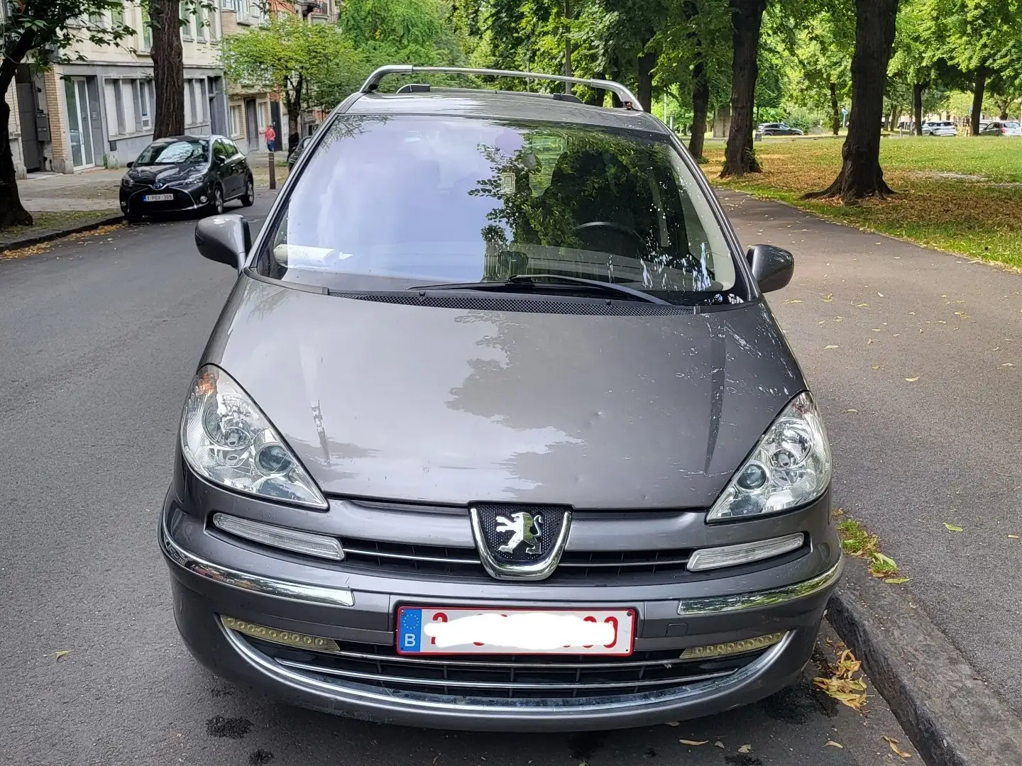 Peugeot 807 2.0 HDi 136ch 2011 Gris - 1