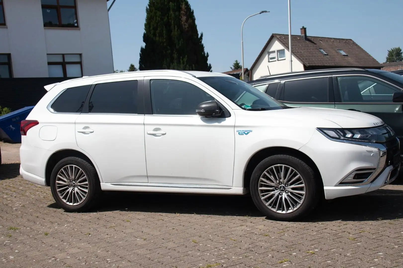 Mitsubishi Outlander Outlander 2.4 PHEV Plus 4WD Bi-LED*ACC*Navi*Tech Blanco - 2