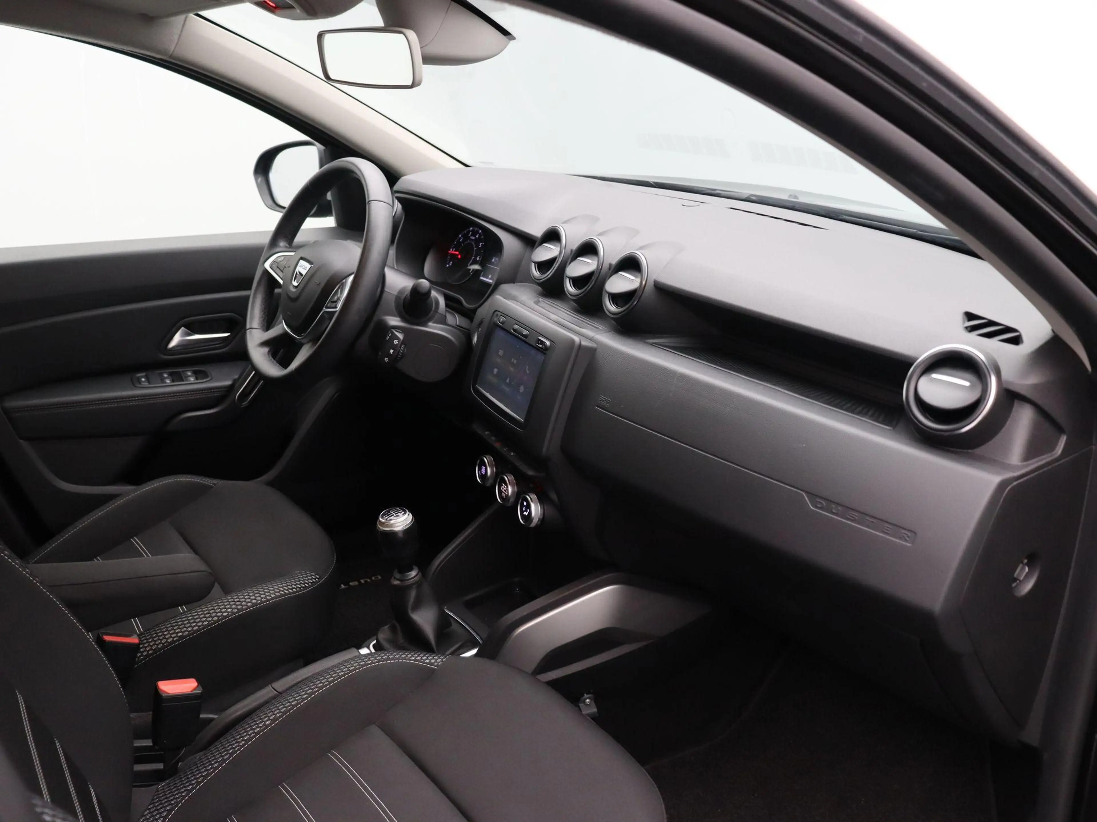Dacia Duster TCe 125pk Prestige | Bullbar | Navigatie | Cruise — photo 5