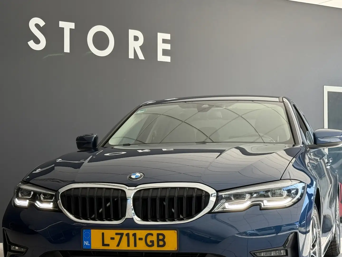 BMW 320 3-serie 320i BNS Edit Navi|Sportstoelen|Apple Carp Blauw - 2