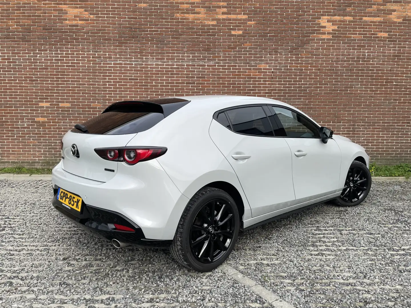 Mazda 3 2.5 e-SkyActiv-G 140 M Hybrid Homura Blanc - 2