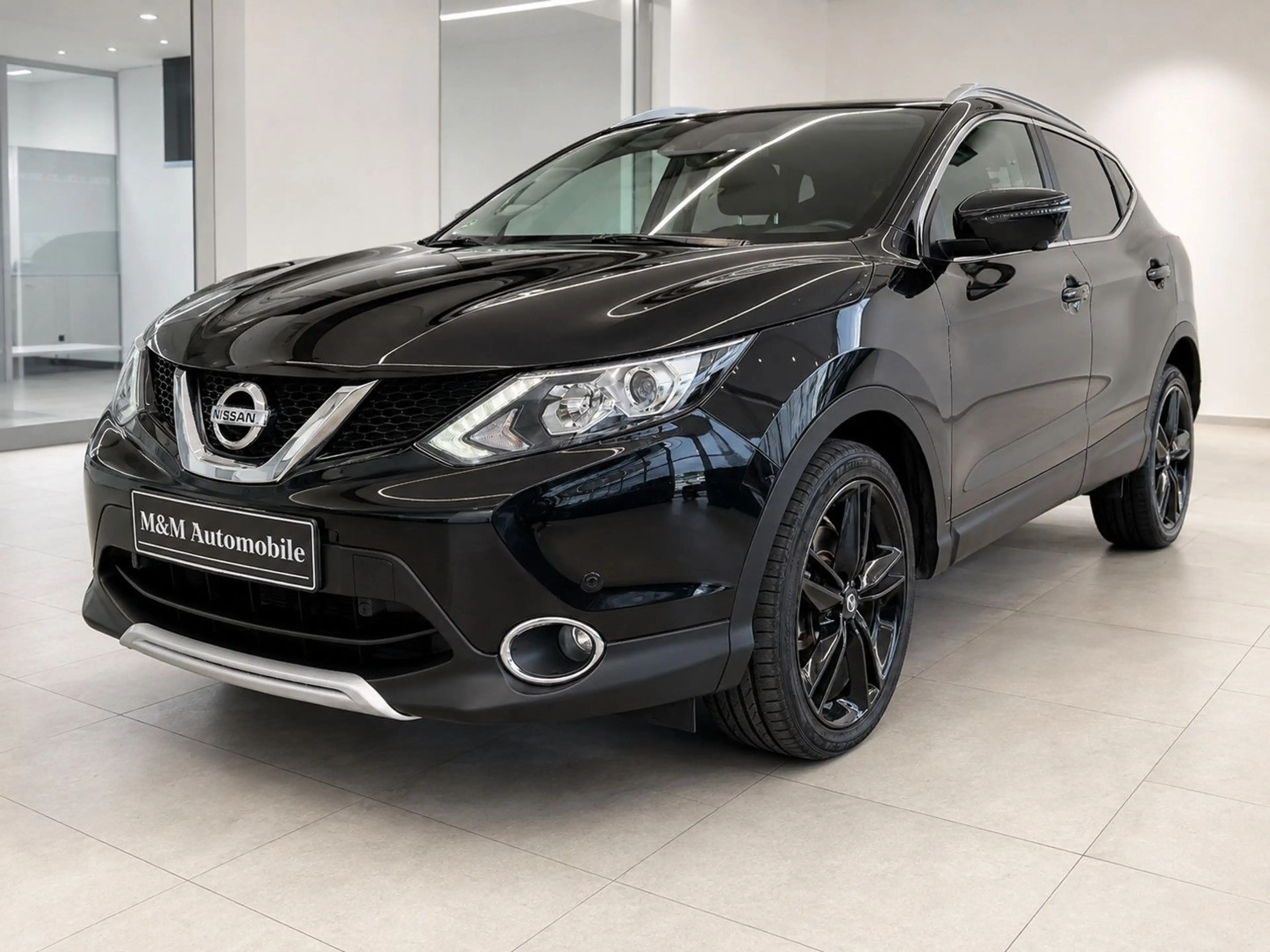 Nissan Qashqai Black Edition 4x4 N-Connecta 1.6 LED 360