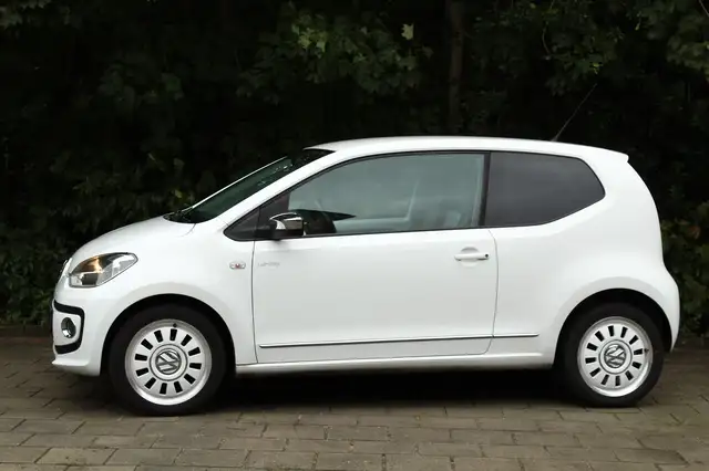 Volkswagen up! 1.0 high up! Up! white (airco, chroom delen exteri