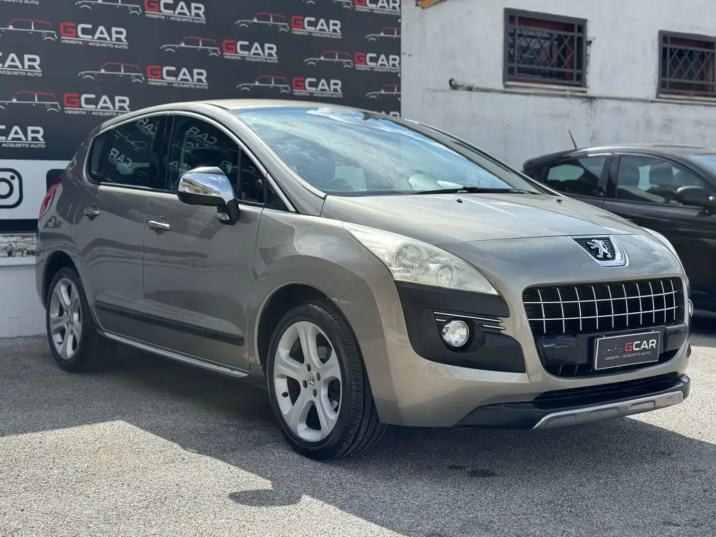 Peugeot 3008 Outdoor 1.6 Diesel 110 CV Bronzo - 2