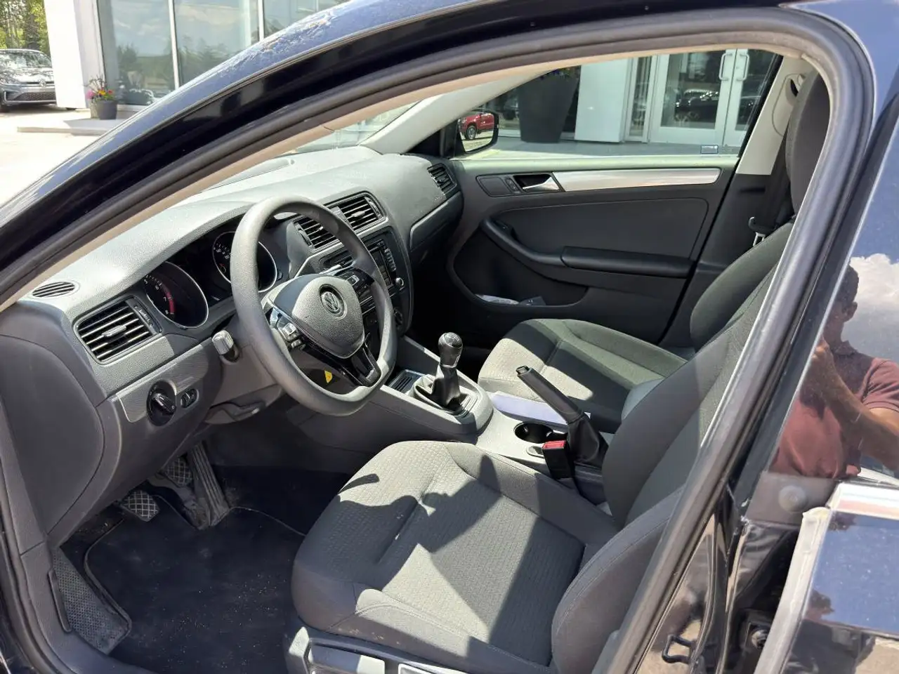 Volkswagen Jetta снимка Volkswagen Jetta