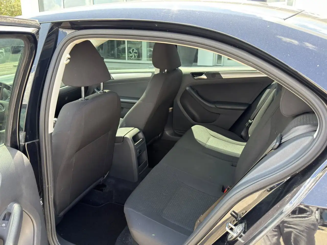 Volkswagen Jetta снимка Volkswagen Jetta