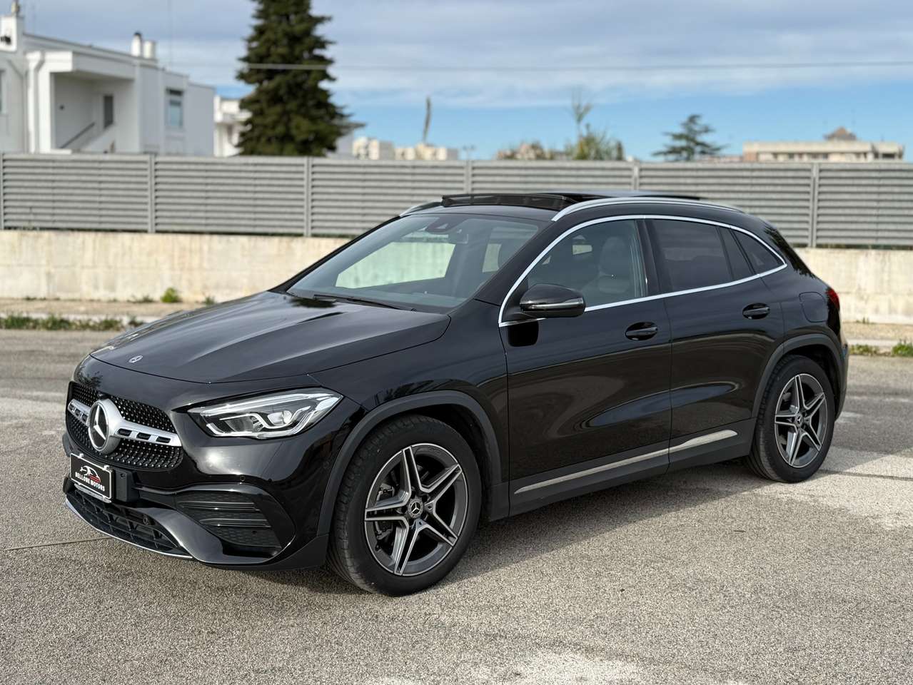 Mercedes-Benz GLA 200 d Premium AMG *UNIPRO*