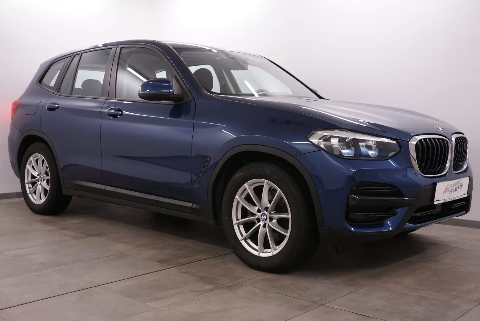 BMW X3 xDrive 20 d// Anhängervorr. // Abstandstempomat Blau - 1