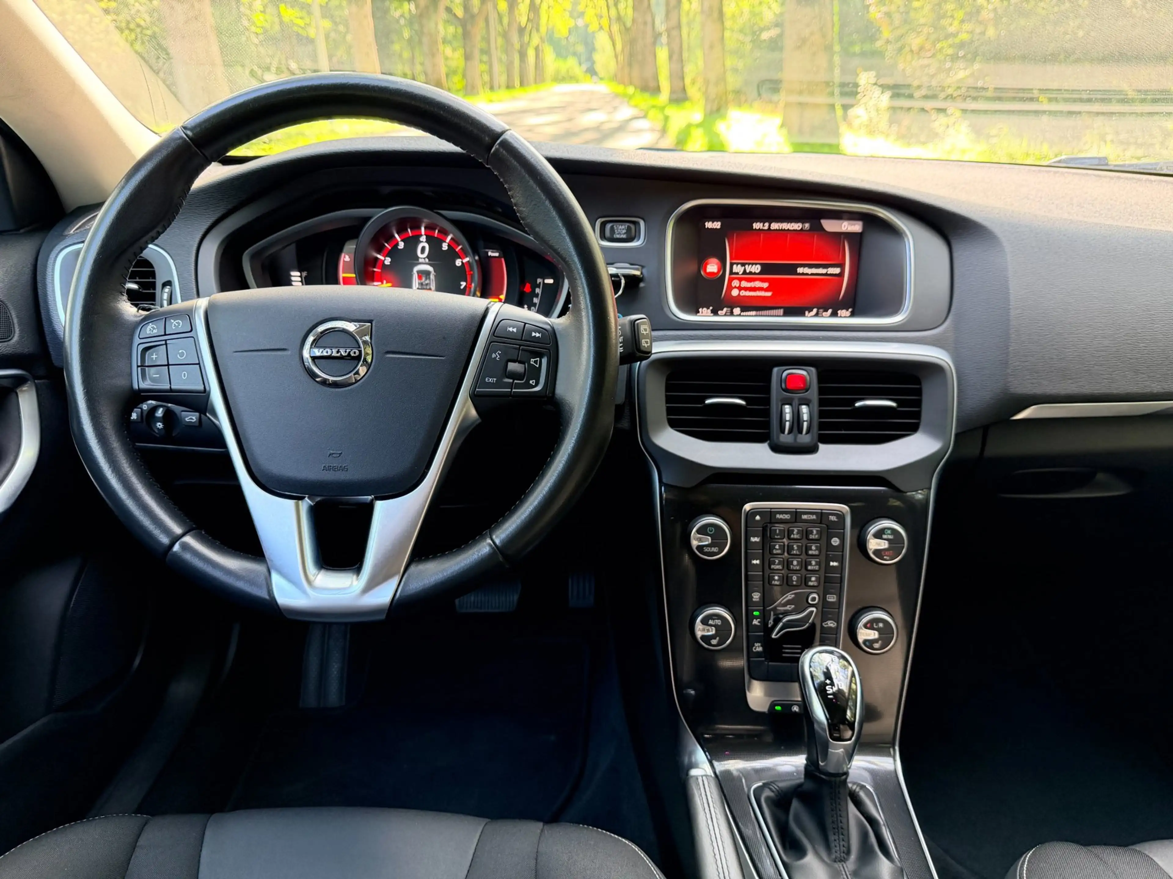 Volvo V40 1.5 T2 Polar+ | Autom. | Orig. NL auto | — photo 12
