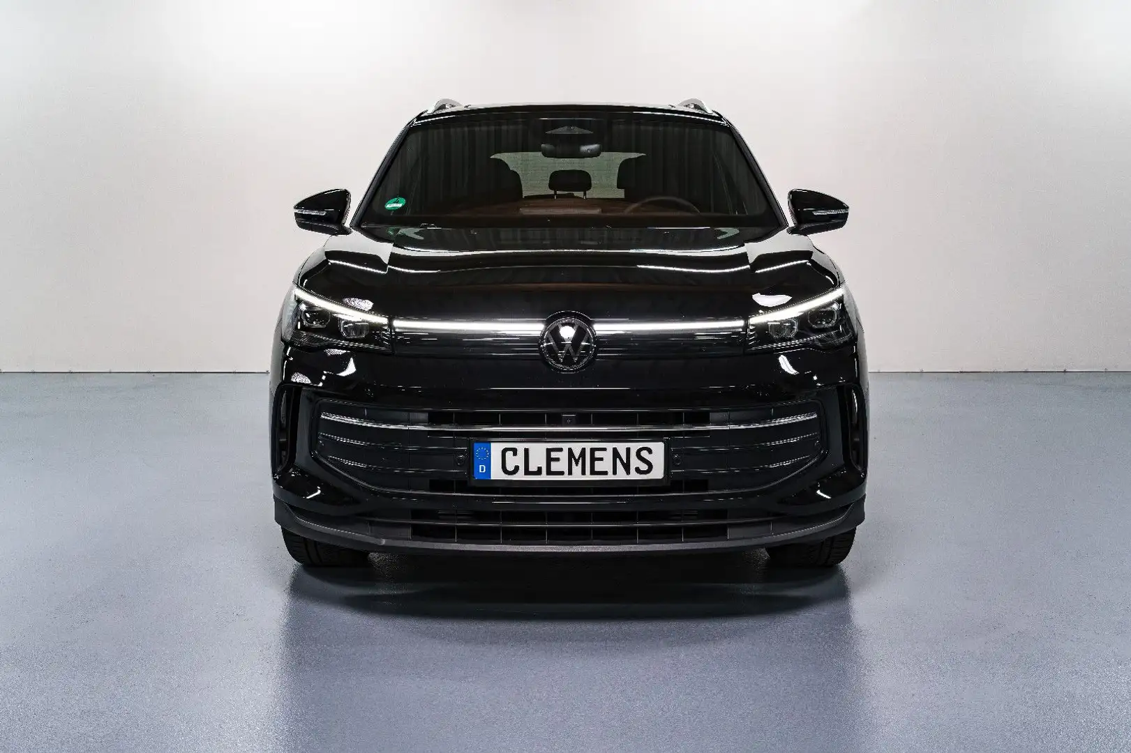 Volkswagen Tiguan 1.5 eTSI 110 kW Goal KAMERA, AHK Noir - 2