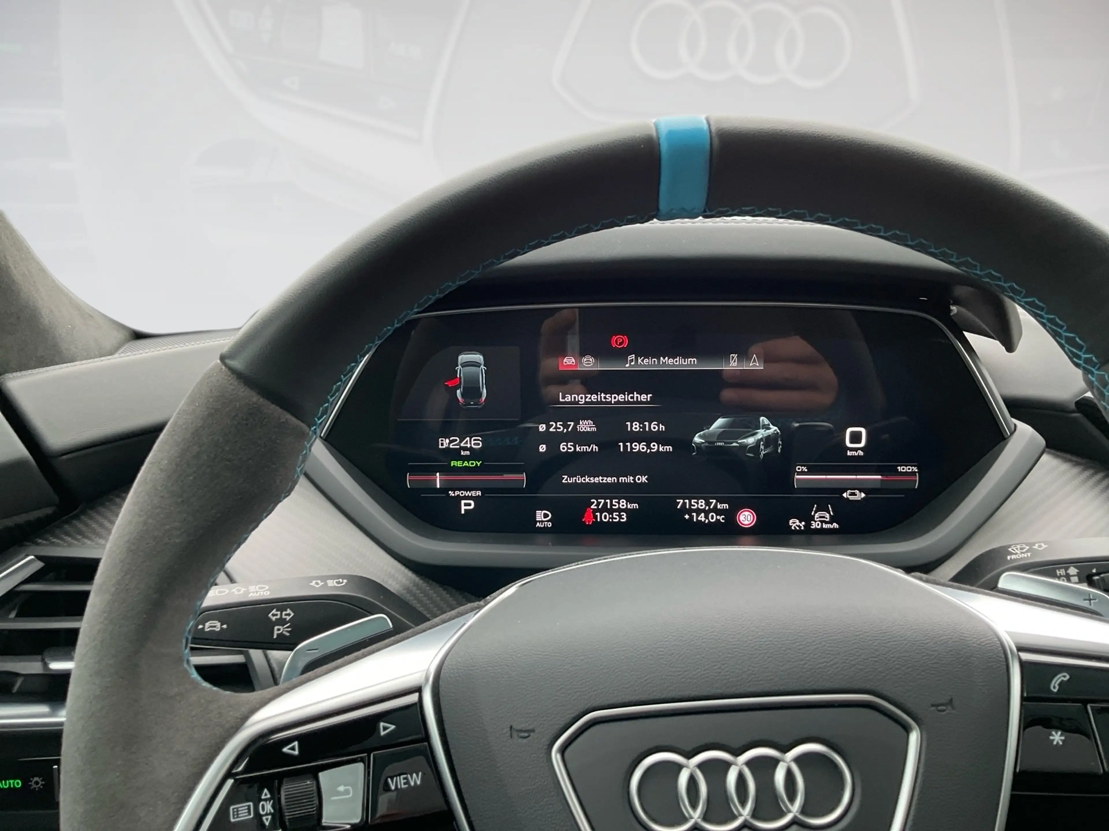 Audi e-tron GT quattro 350kW B&O.MATRIX-LED.HuD.MMI.KAMERA.AIR — photo 13