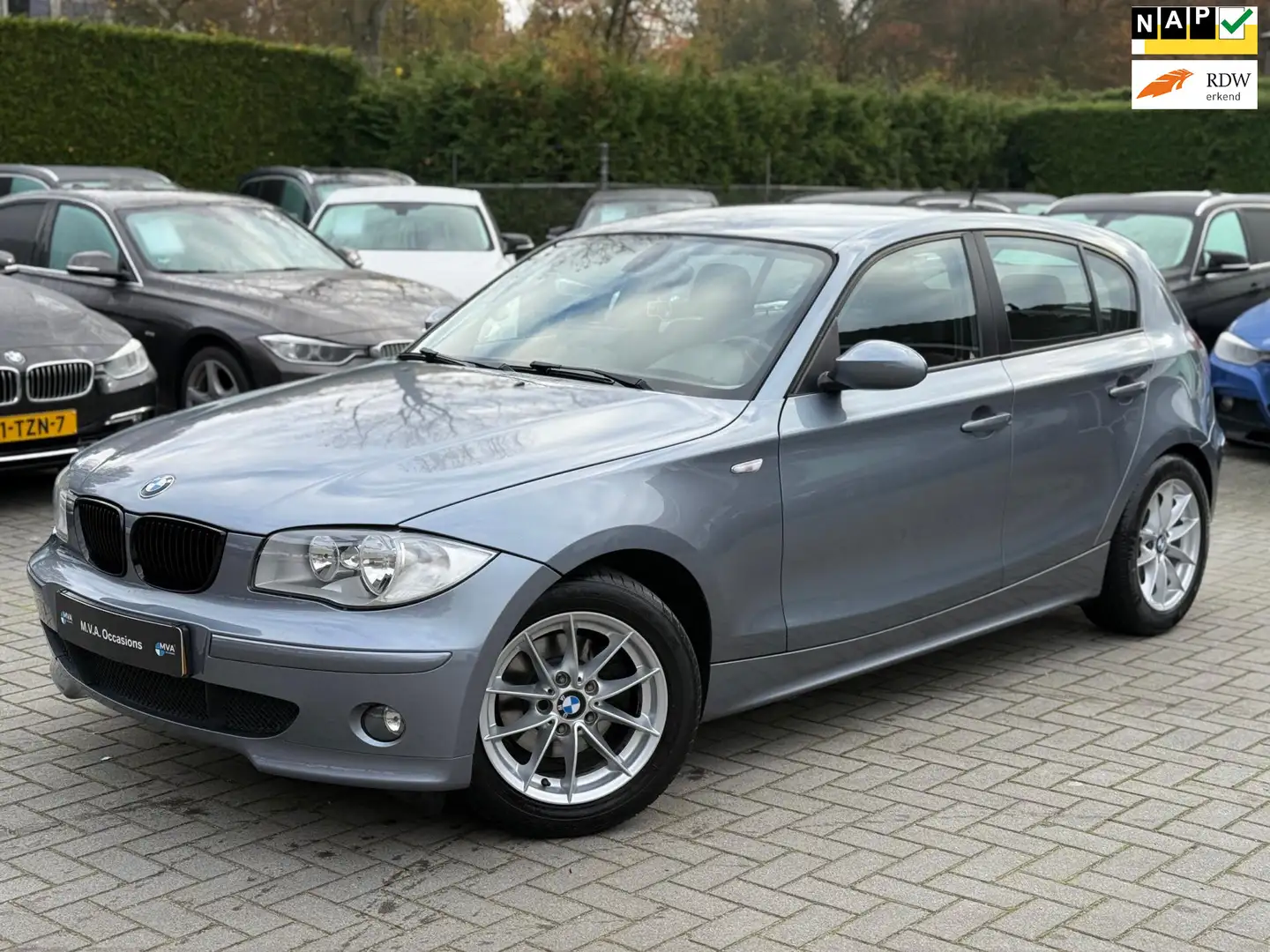 BMW 120 1-serie 120i High Executive|Automaat|Klepseals ver Bleu - 1