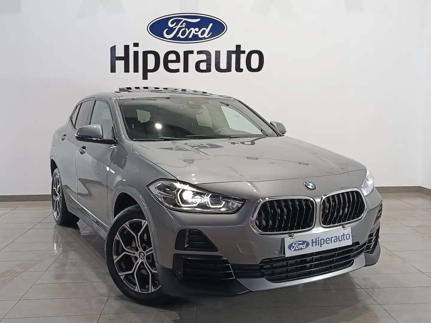BMW X2 sDrive 18iA Advantage Gris - 1