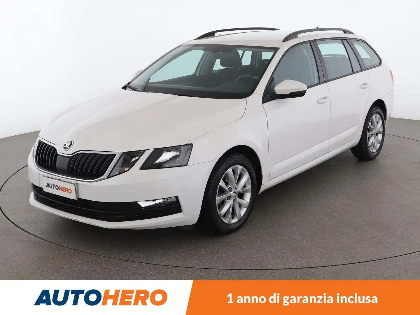 Skoda Octavia 1.6 TDI Executive Wagon 115 CV Bianco - 1