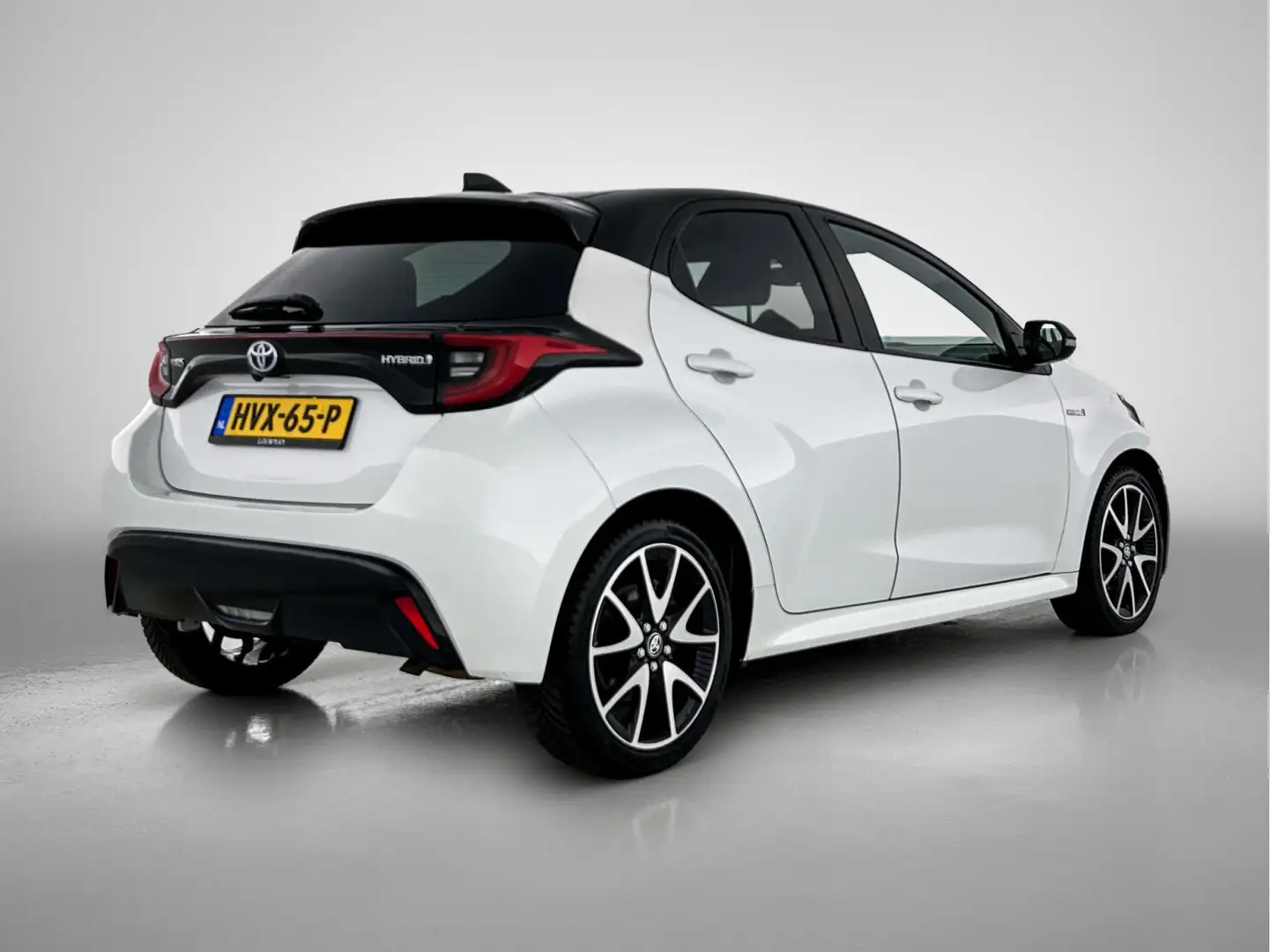 Toyota Yaris 1.5 Hybrid Executive Limited Blanc - 2