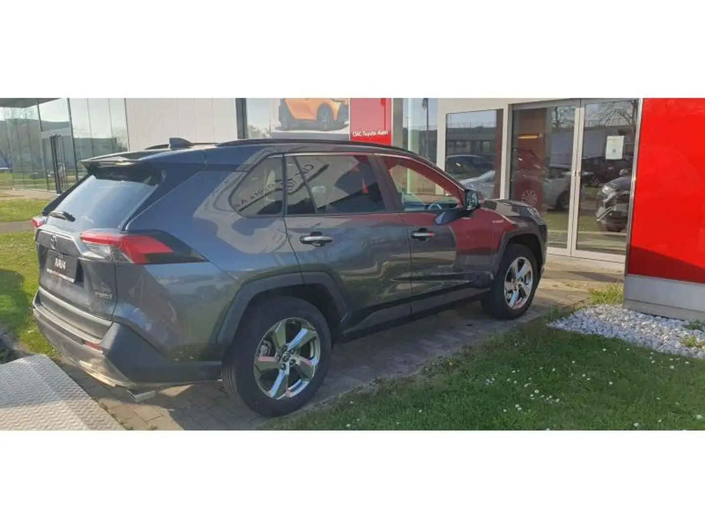 Toyota RAV 4 Premium Gris - 2