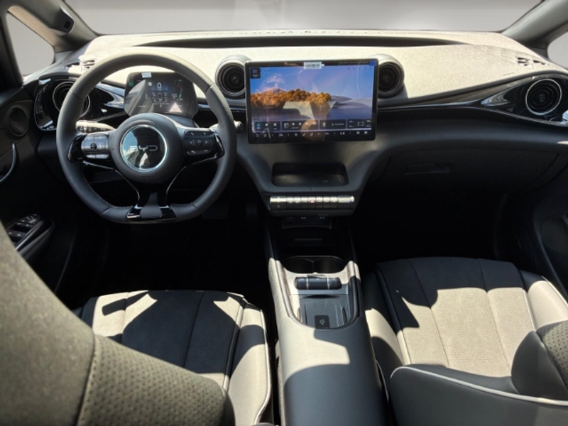 BYD Dolphin Design/Panorama/Sitzheizung/LED/Klimaauto./Navi/Le — photo 12