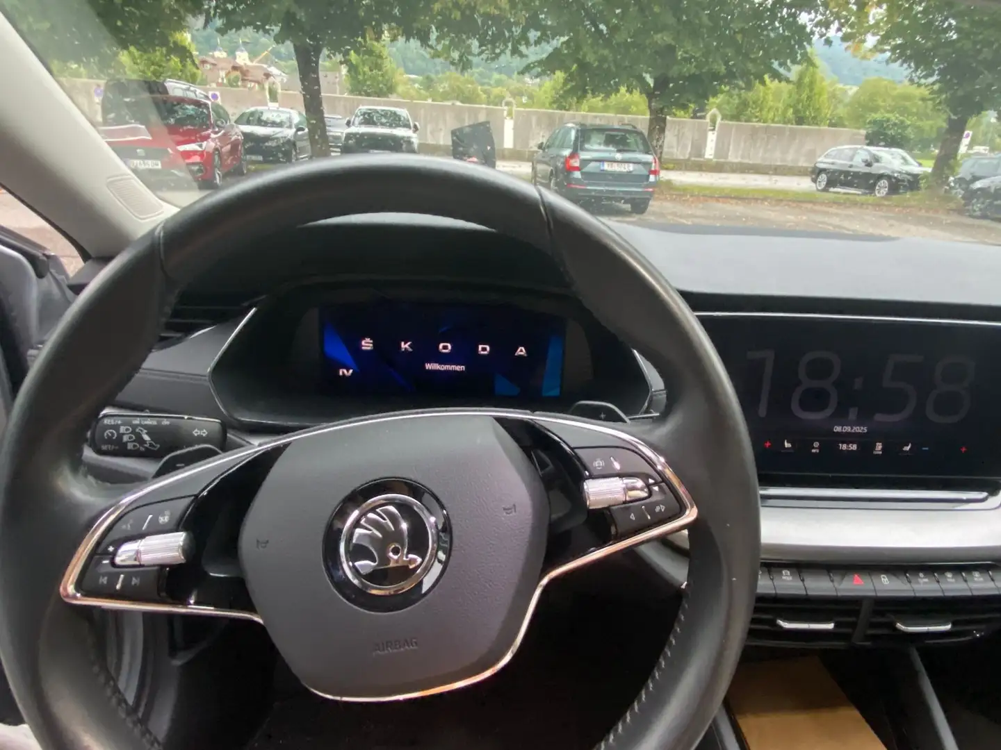 Skoda Octavia 1.4 TSI Ambition iV Aut Silber - 2